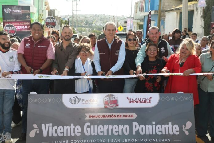 entrega-pepe-chedraui-obras-de-pavimentacion-en-la