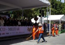 Reconoce Pepe Chedraui trabajo de personal de limpia tras fiestas patrias